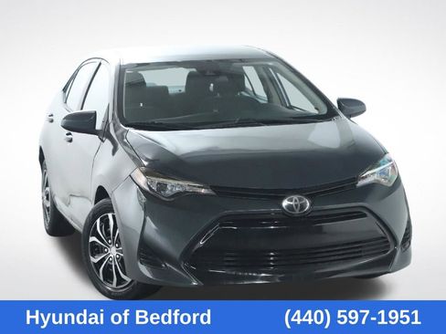Used 2019 Toyota Corolla LE FWD image 1