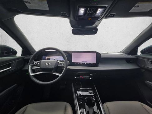 New 2026 Audi Q3 quattro 2.0T AWD/4WD image 16