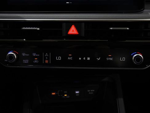 New 2026 Kia K5 LXS FWD image 19