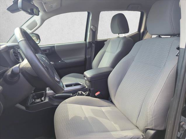 Used 2019 Toyota Tacoma SR5 RWD image 21