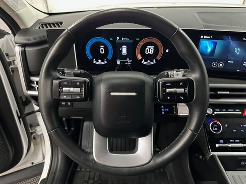 Used 2025 Hyundai Santa Fe SEL FWD image 13