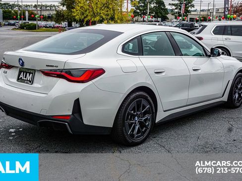 Used 2025 BMW i4 eDrive40 image 6