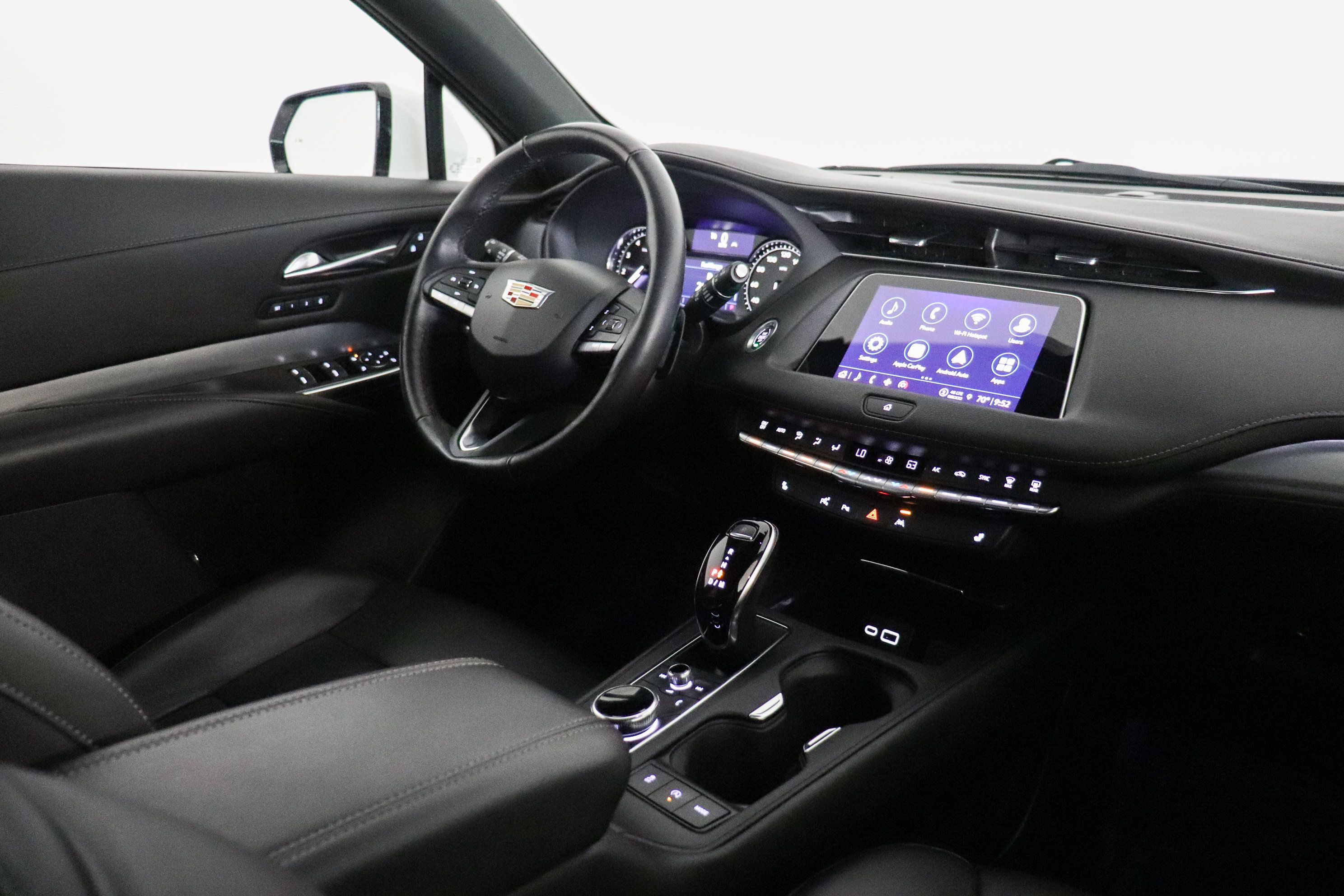 Used 2022 Cadillac XT4 Premium Luxury w/ Enhanced Visibility Package AWD/4WD image 24