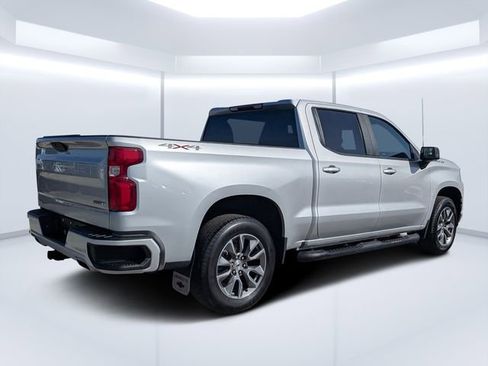 Used 2021 Chevrolet Silverado 1500 RST w/ Bed Protection Package AWD/4WD image 3