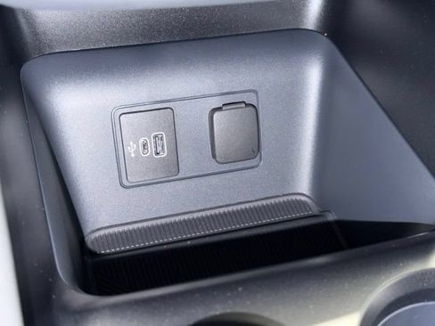 New 2026 Ford Explorer Active AWD/4WD image 22