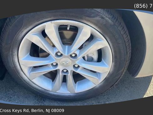 Used 2013 Hyundai Elantra GT image 6