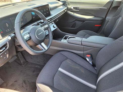 New 2025 Hyundai Sonata SEL image 9