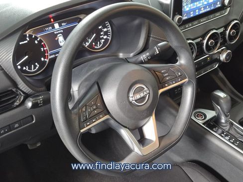 Used 2024 Nissan Sentra SV FWD image 21