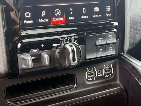 Certified 2023 RAM 1500 Big Horn image 27