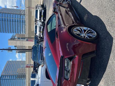 Used 2018 Chevrolet Corvette Z06 RWD image 4
