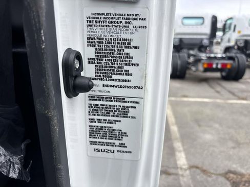 New 2026 Isuzu NPR image 9