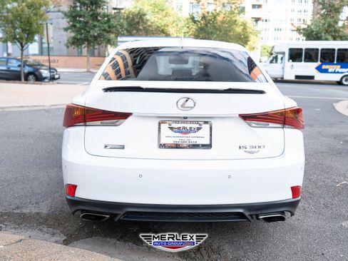 Used 2018 Lexus IS 300 F Sport w/ F Sport Package image 6