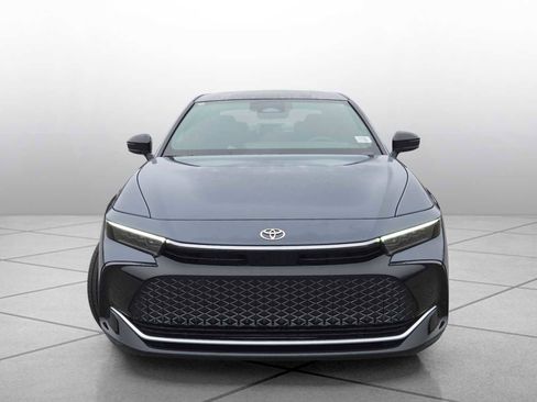 New 2026 Toyota Crown Nightshade image 3