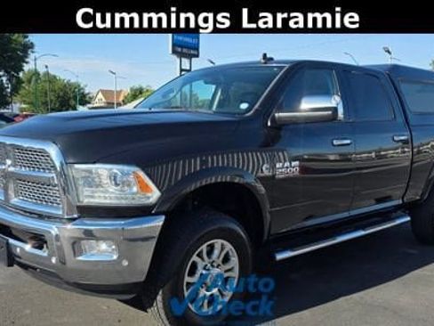 Used 2018 RAM 2500 Laramie AWD/4WD image 1