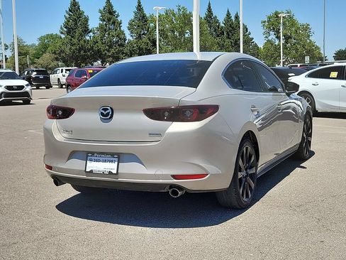 Used 2024 MAZDA MAZDA3 s FWD image 12