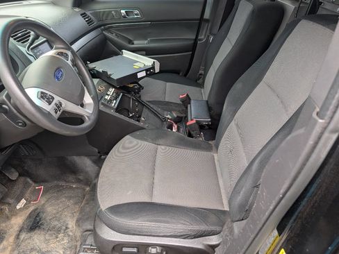 Used 2015 Ford Explorer 4WD Police Interceptor image 8