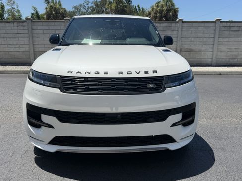 Used 2024 Land Rover Range Rover Sport Dynamic SE AWD/4WD image 10
