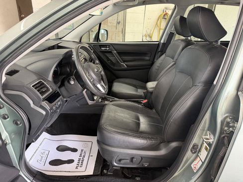 Used 2018 Subaru Forester 2.5i Touring w/ Popular Package #2 AWD/4WD image 22