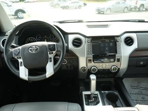 Used 2021 Toyota Tundra Limited w/ Limited Premium Package AWD/4WD image 20