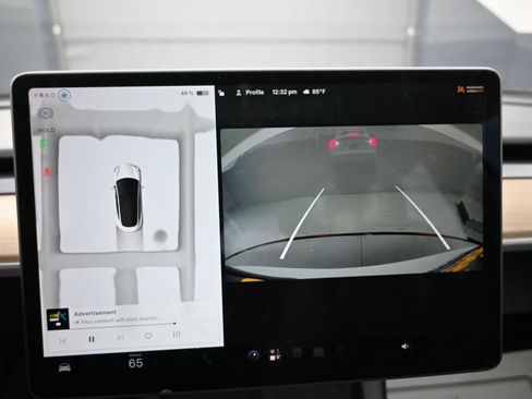 Used 2023 Tesla Model 3 Standard Range RWD image 10