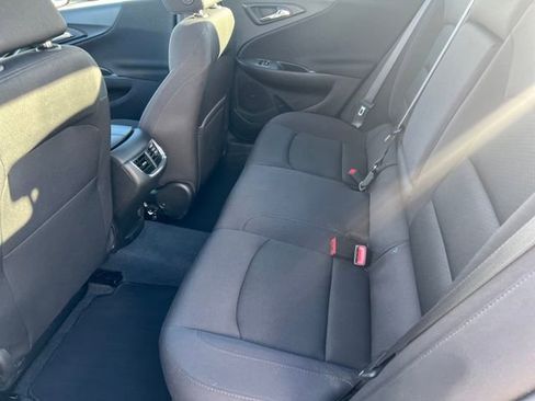 Used 2024 Chevrolet Malibu LT image 16