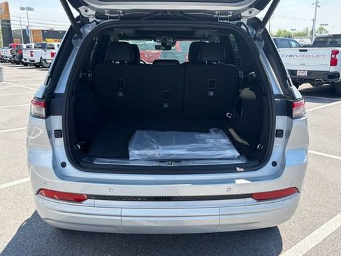 New 2026 Jeep Grand Cherokee Summit AWD/4WD image 7