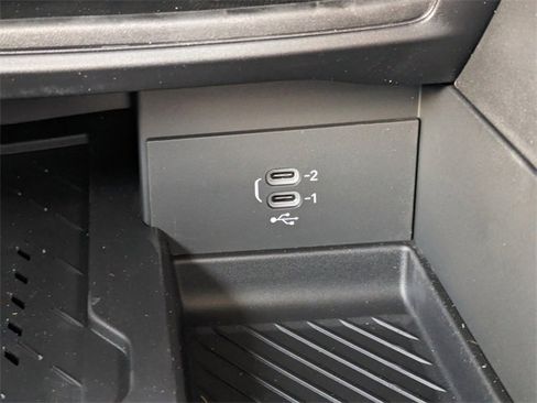 New 2026 Chrysler Pacifica Select image 22