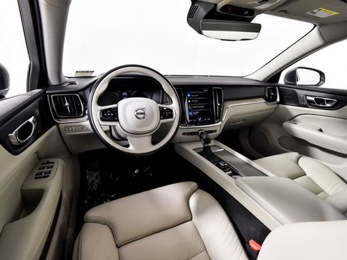 Used 2019 Volvo S60 T5 Inscription FWD image 24