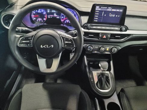 Used 2023 Kia Forte LXS FWD image 22