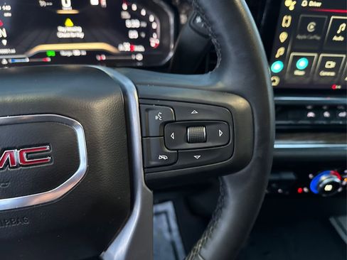 Used 2023 GMC Sierra 1500 Elevation image 30