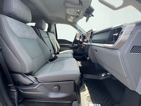 Used 2022 Ford F150 XLT w/ XTR Package AWD/4WD image 28