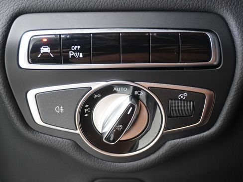 Used 2024 Mercedes-Benz G 550 image 29