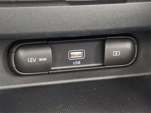 Certified 2023 Kia Seltos EX image 28