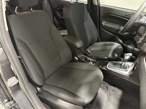 Used 2019 Ford Fiesta SE FWD image 12