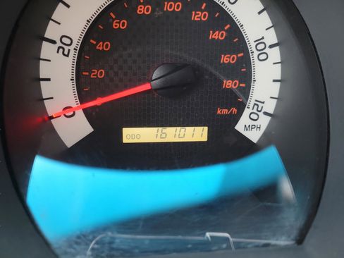 Used 2015 Toyota Tacoma PreRunner image 12