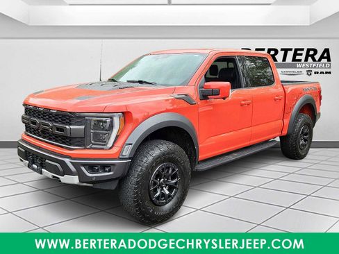 Used 2023 Ford F150 Raptor w/ Raptor 37 Performance Package AWD/4WD image 3