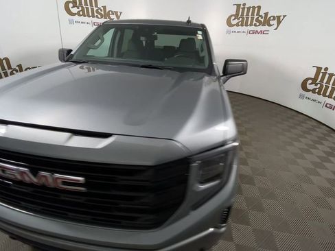 Used 2025 GMC Sierra 1500 Elevation image 3