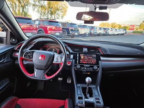 Used 2018 Honda Civic Type R image 12
