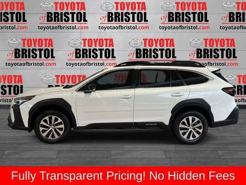 Used 2025 Subaru Outback Premium AWD/4WD image 7