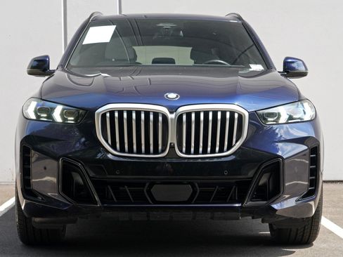 Used 2024 BMW X5 xDrive40i w/ M Sport Package AWD/4WD image 7