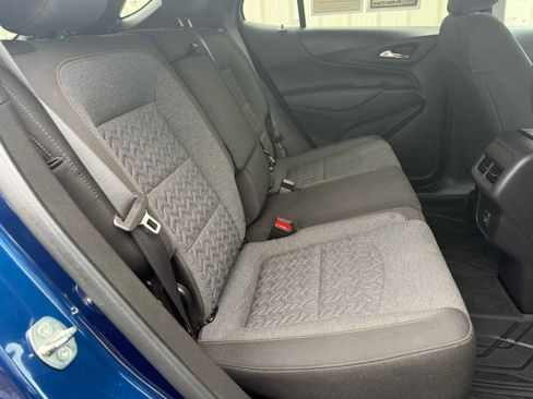 Used 2023 Chevrolet Equinox LT image 7