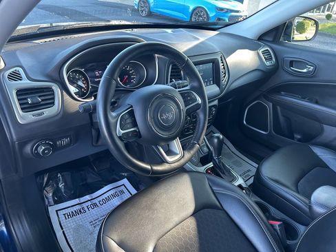 Used 2018 Jeep Compass Latitude w/ Popular Equipment Group image 16