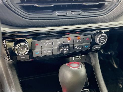 Used 2022 Jeep Compass Trailhawk w/ Sun and Sound Group AWD/4WD image 14