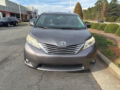 Used 2015 Toyota Sienna XLE w/ XLE Navigation Package