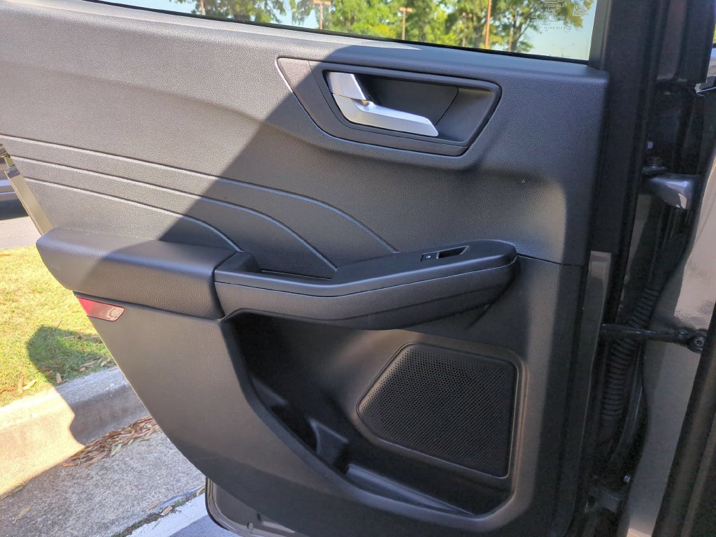 Used 2026 Ford Escape ST-Line FWD image 49