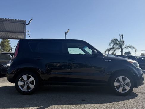Used 2019 Kia Soul FWD image 36