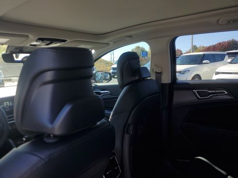 New 2026 Kia Sportage EX image 11