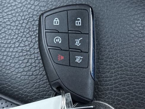 Used 2023 GMC Yukon Denali w/ LPO, Floor Liner Package image 34