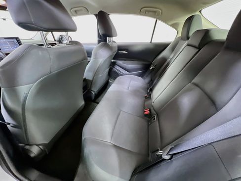 Used 2021 Toyota Corolla LE w/ LE Convenience Package FWD image 22