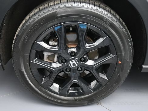 Certified 2024 Honda HR-V Sport image 14